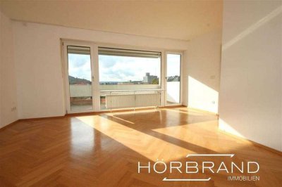 Sonnige 3-Zi.-Wohnung mit Stadtblick