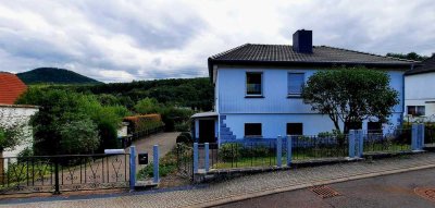 Wunderschön gelegenes Einfamilienhaus (174 m²) in 99846, Seebach sucht einen neuen Besitzer