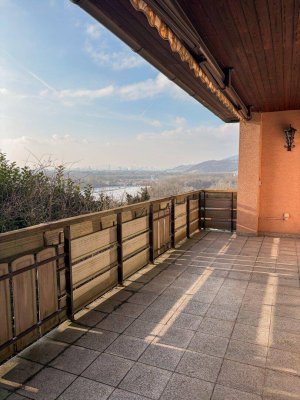 Wohnen im Grünen: Bungalow mit traumhafter Aussicht nahe Linz