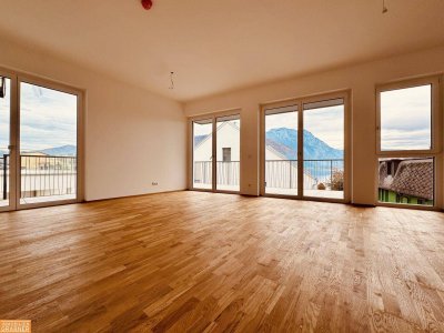 Lichtdurchflutete Wohnung mit Seeblick und großer Terrasse in Bestlage von Gmunden