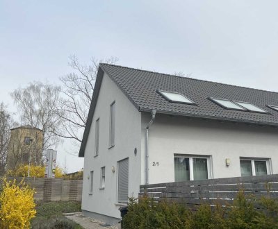 Gepflegtes 7-Zimmer Haus in Leinfelden-Echterdingen mit Parkplatz