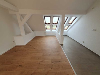 ***Moderne 2-RWG im DACHGESCHOSS - offene Wohnküche - WE 10***