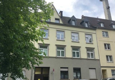Helle  4 Zi.-Whg. im 3. OG – Großes Tageslichtbad – guter Schnitt