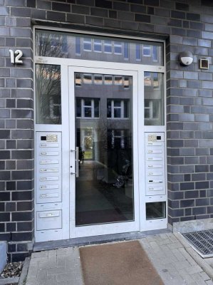 Modernisierte Erdgeschoss-Wohnung mit neuem Bad, Terrasse, Energieeffizienzklasse B
