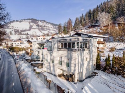 Elegante Maisonette-Wohnung mit Garten und sonnigen Terrassen