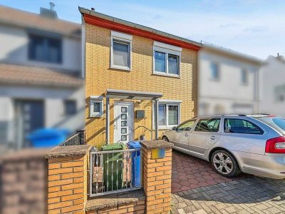 Mit viel Liebe modernisiert: Charmantes Reihenmittelhaus mit Garten in Salzgitter-Lebenstedt