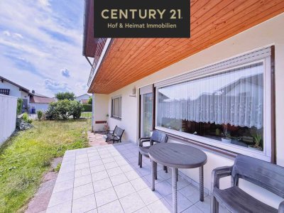 Fußläufig zum See: Viel Platz für Familie und Hobby! Garten und 2 Garagen inklusive!