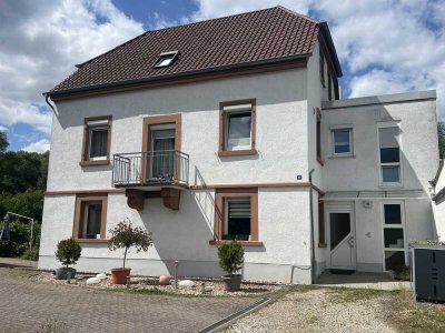 Ein Schnäppchen für Kapitalanleger: schöne ETW mit kleinem Garten - sehr gute Mieter - Top Preis!