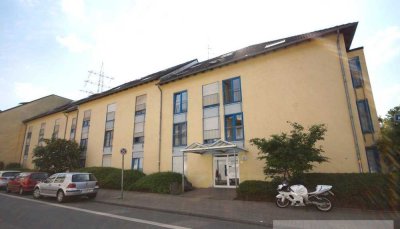 gut geschnittenes und zentrales Apartment zu vermieten