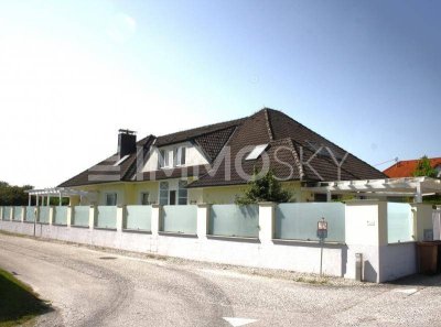 Landvilla in hervorragender Lage- Wohntraum auf Großgrund!