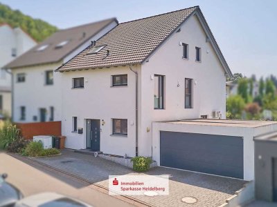 Hochwertige Doppelhaushälfte in Neubauqualität in Toplage von Nußloch