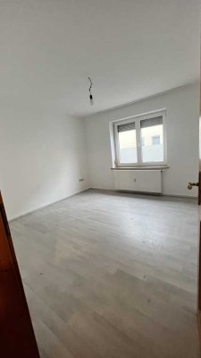 Schöne 3-Zimmer Wohnung mit Einbauküche
