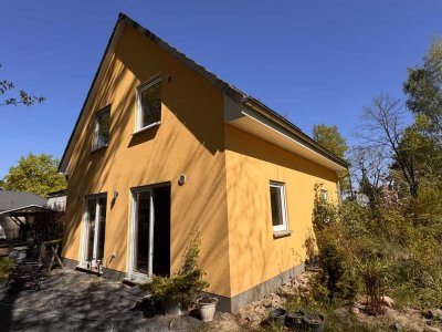 Kleinod im Grünen, provisionsfrei, neuw. 3,5- bis 4,5-Zimmer-Einfamilienhaus mit geh. Ausstattung