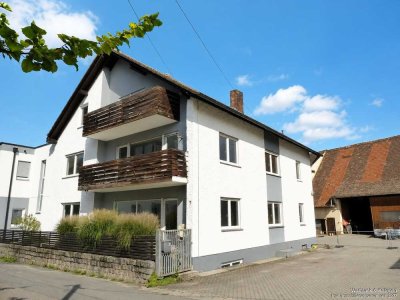 Großzügig wohnen in Limbach: sanierte 4-Zimmer-Wohnung mit Südbalkon