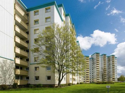 Frisch Renoviert: 4-Zimmer-Wohnung mit Balkon - ideal für die kleine Familie - Mettenhof