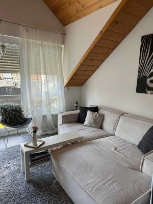 Wunderschöne 2,5- bis 3-Zimmer-Dachgeschosswohnung mit Galerie in Remseck