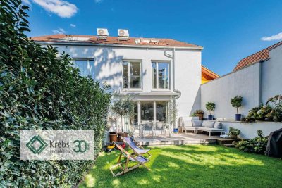Handschuhsheim: Neuwertige Doppelhaushälfte mit Garten, überraschender Ausstattung und Privatsphäre
