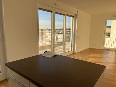 Phönixsee! Exklusive 3-Zimmer Penthouse-Wohnung mit Dachterasse in Dortmund, Ensuite mit Badewanne