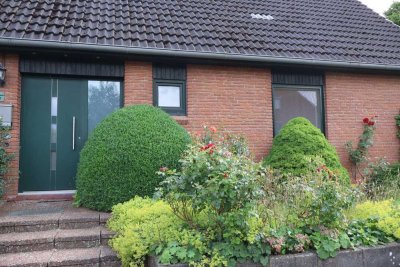 Charmantes Einfamilienhaus
mit Einliegerwohnung und Garten
im beliebten Stadtteil Kiel-Russee