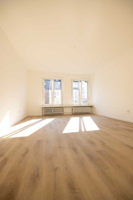Sanierte 1-Zimmer-Wohnung mit gehobener Innenausstattung in Düsseldorf-Pempelfort
