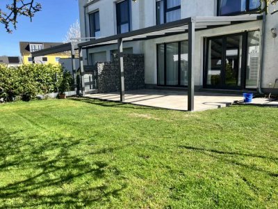 Freistehendes 6-Zimmer-Doppelhaushälfte in Dortmund-Brackel (Hohenbuschei) mit Garten