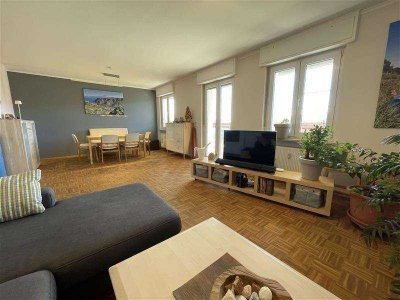 Sonnige 3-Zimmer-Wohnung mit zwei Balkonen – hell & großzügig