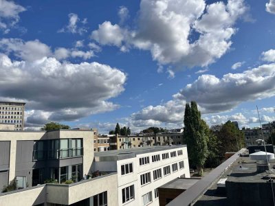 3 Zimmer-Neubau-Endetage mit Balkon und großem Dachgarten