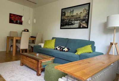 Neu möbliertes 2-Zimmer Whng. in Eilbek mit Eichenparkett bzw. Fliesen