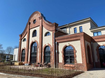 * modern und exklusiv ausgestattete Wohnung mit Loftcharakter *