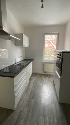 helle, gemütliche 3 Zimmer Wohnung mit EBK (zentrumsnah)