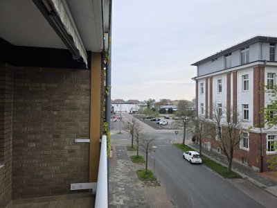 Südstrand Nähe und Hafenblick vom Balkon! Schöne 2,5 -Zimmer-Wohnung