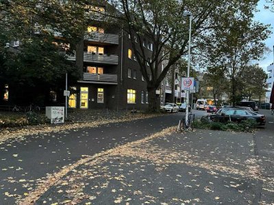 BONN ZENTRUM: Helle 2-ZimmerKBB in ruhiger sonniger Innenhoflage in angesagtem Viertel