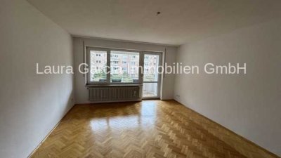 2-Zimmer-Wohnung im begehrten Aachener Südviertel – Nähe Couven Gymnasium mit Aufzug, Garagen & Balk