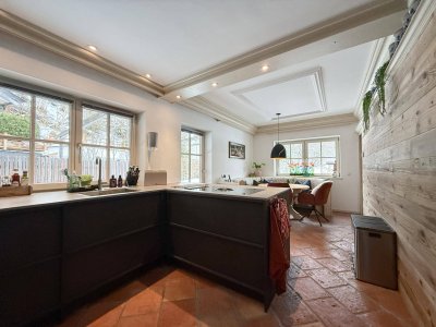 Zweifamilienhaus in ruhiger und naturnaher Lage