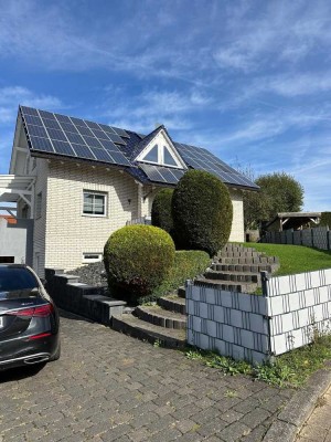 Ein Zuhause zum Verlieben – moderner Familientraum in ruhiger Waldnäh