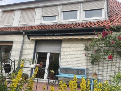 Vollmöblierte 2,5 Zimmer-Wohnung
52 m2.(Nur ein Person)