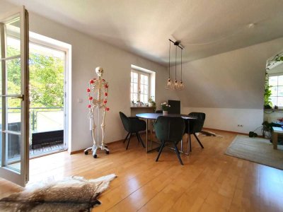 Balkon, Tageslichtbad, Parkett - Helle 3-Zimmer-Maisonette Baujahr 98 mit TG-Stellplatz u. Aufzug!