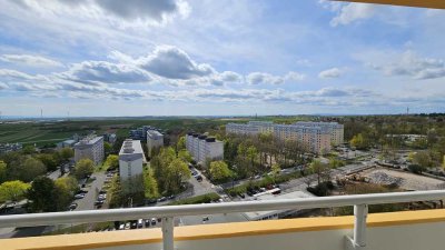 Exklusive 5 Zimmer mit spektakulärem Fernblick,2 Bädern und Penthouse-Flair, Provisionsfrei