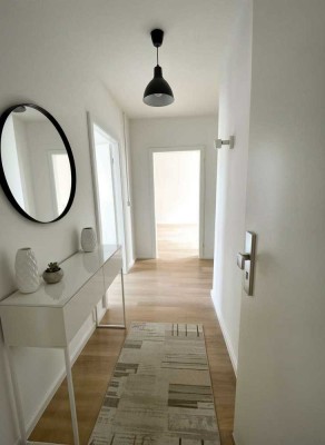 Willkommen in Ihrem neuen Zuhause: 3-Zi.-Wohnung mit Balkon