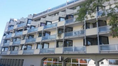 Exklusive, sanierte 1-Raum-Wohnung mit gehobener Innenausstattung mit Balkon in Unterschleißheim