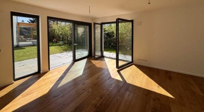 4 Rooms Family Maisonette for Sale in Berlin-Pankow  Private Garden, 3 Bedrooms 3 Bathrooms