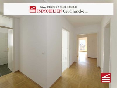 Baden-Baden, unterer Hardberg, attraktiv geschnittene 3(4)-Zimmer-Wohnung mit Balkon!