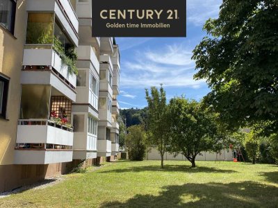 Top renovierte 3-Zimmer Wohnung mit einer Einzelgarage