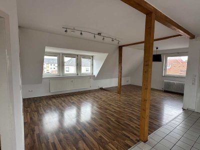 Schöne Dachgeschosswohnung in Garbsen