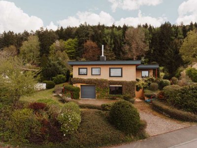 *RESERVIERT* - Bungalow mit Einliegerwohnung