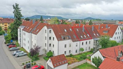 3-Zimmer-Dachgeschoss-Wohnung
ausgebauter Spitzboden und Tiefgargenstellplatz.