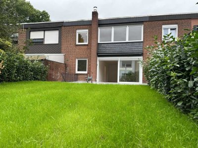 Top saniertes Reihenhaus mit Garten und Garage