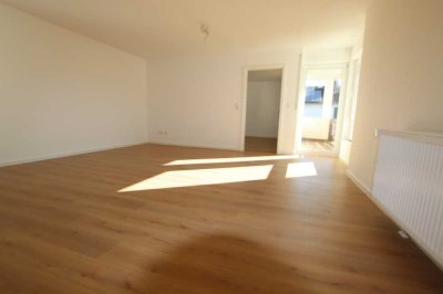 Helle 2-Zimmer-Wohnung mit Balkon in Mörfelden-Walldorf