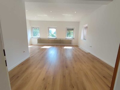 Rodenbach - 4 ZKB, Einbauküche, Tageslichtbad, Garage