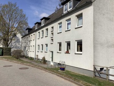 Etwas besonderes: sanierte 1,5-Zimmer-Single-Dachgeschoss-Wohnung zu sofort anmietbar!